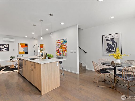 5th image of 623 NW Market Street