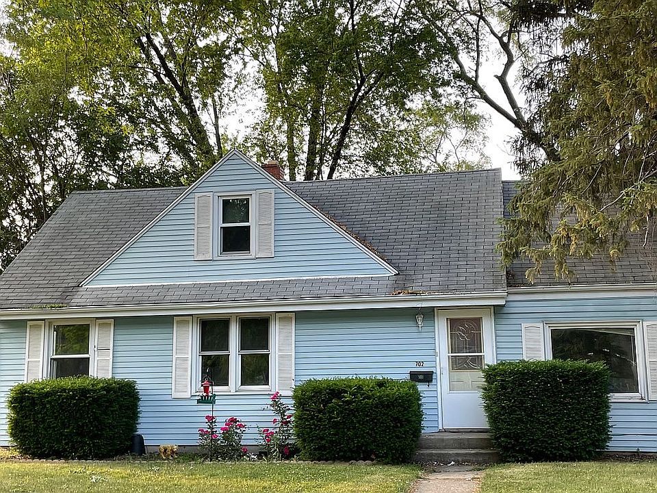 1st image of 702 River Park Dr