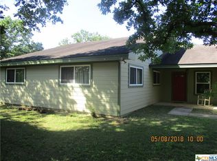 193 County Road 472, Gonzales, TX 78629