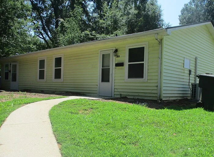 321 Oak St #321