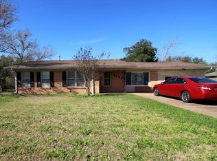 1203 Haines Dr, College Station, TX 77840