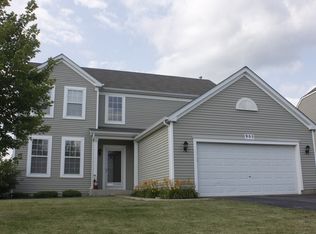 905 Sable Ridge Dr, Joliet, IL 60431