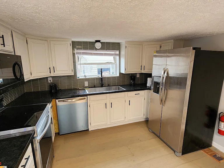 11210 Kansas Ave NW — Photo 15