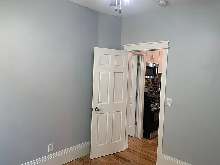 1203 Washington St NE #2 — Photo 17