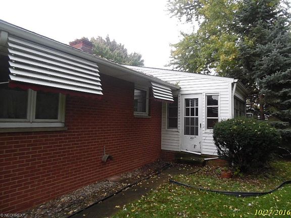 2nd image of 2770 Carmen Dr
