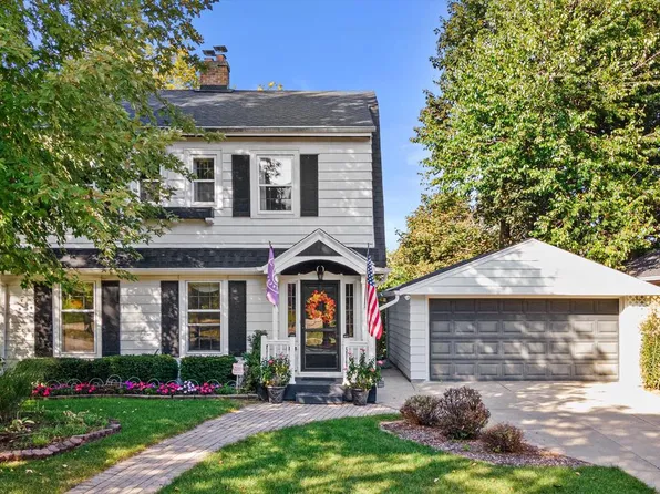 5818 West Valley Forge DRIVE, Milwaukee, WI 53213