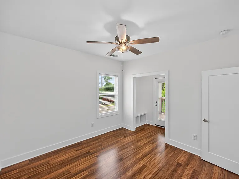 7 Decatur St — Photo 31