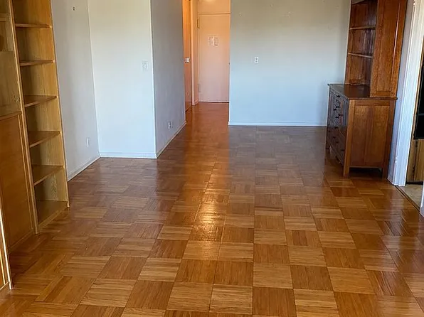 10837 71st Ave APT 9B, Flushing, NY 11375