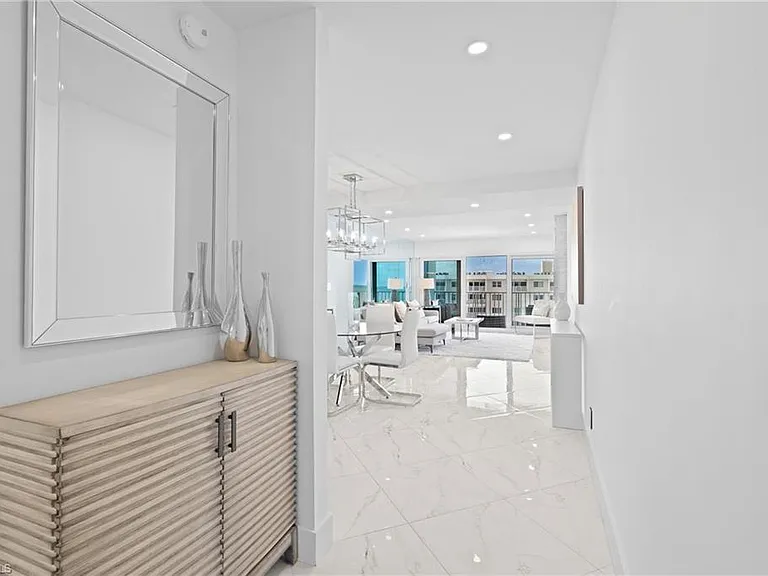 3443 Gulf Shore Blvd N #803 — Photo 3