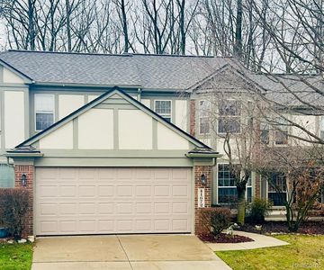 41672 White Tail Ln, Canton, MI, 48188