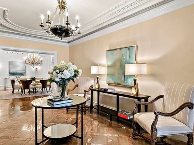 229 E Lake Shore Dr UNIT 6W, Chicago, IL, 60611