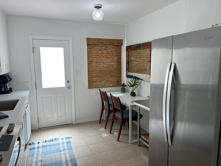 4463 Mentone St #2 — Photo 21