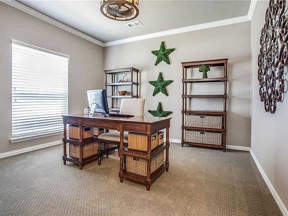 4th image of 3011 Francesca Dr