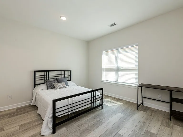 2531 Lineberry Dr #202-A — Photo 16