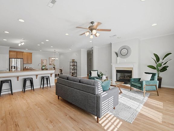 2nd image of 9583 Ilene Ct