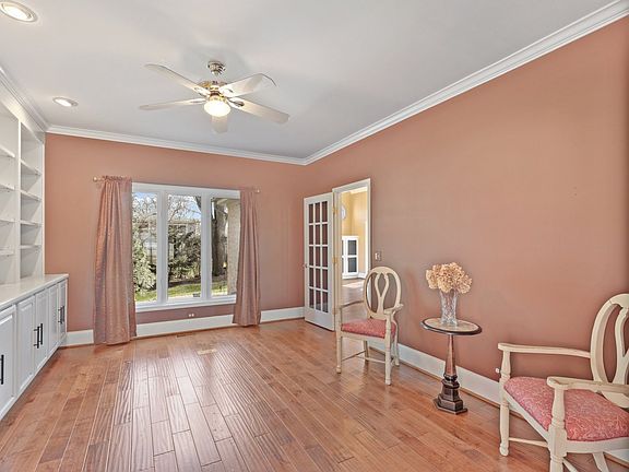 5th image of 1907 Darien Club Dr
