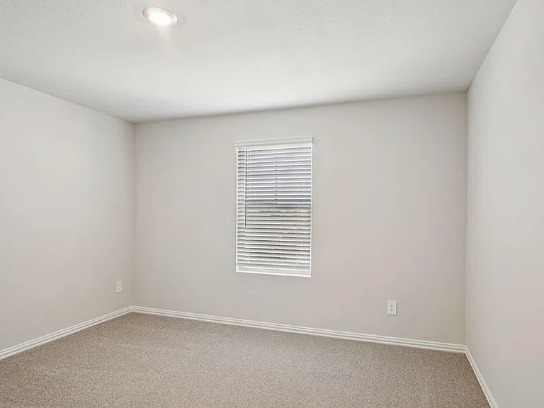 6205 Timberhurst Dr — Photo 21