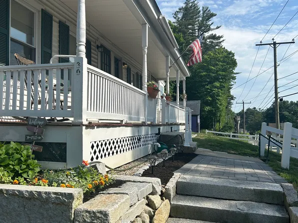 30 Granite St #1, Peterborough, NH 03458