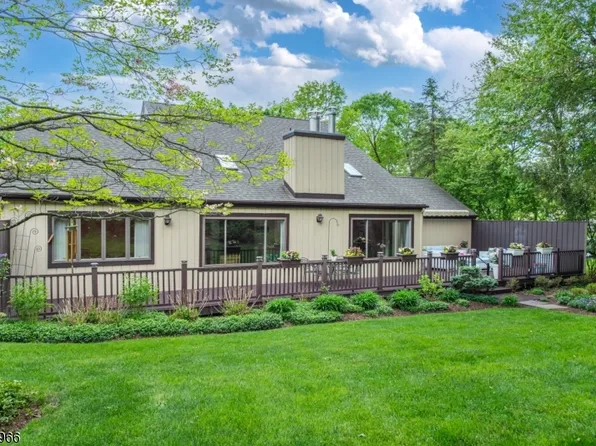 2 Spruce Ln, Harding Twp., NJ 07960