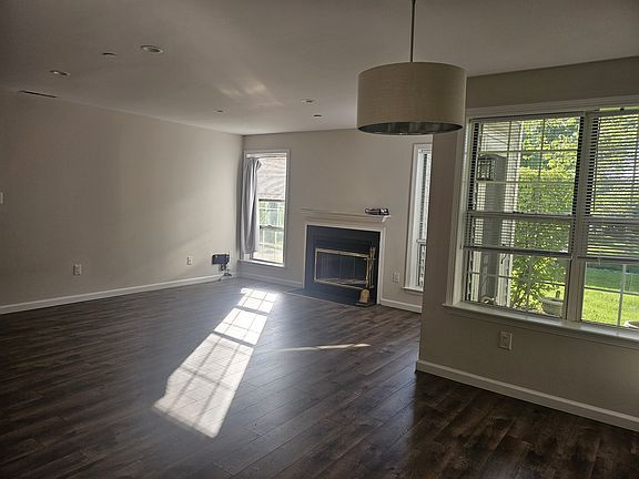 2nd image of 12 Gentry Dr