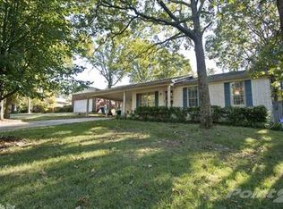 8219 Leatrice Dr, Little Rock, AR 72227