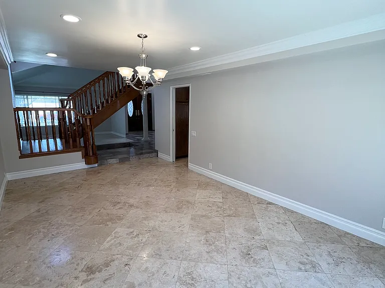 17141 Green Ln — Photo 8