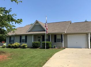 128 Valley View Cir SE, Calhoun, GA 30701