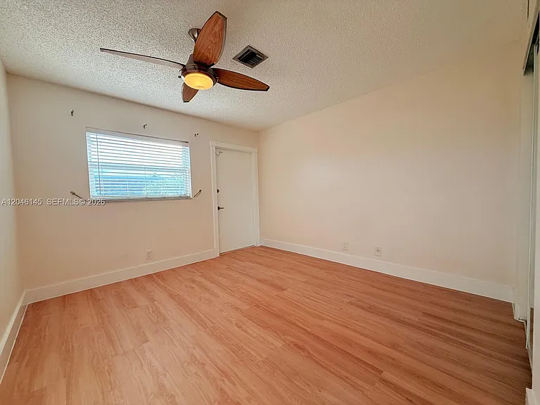2832 Fillmore St #20 — Photo 14