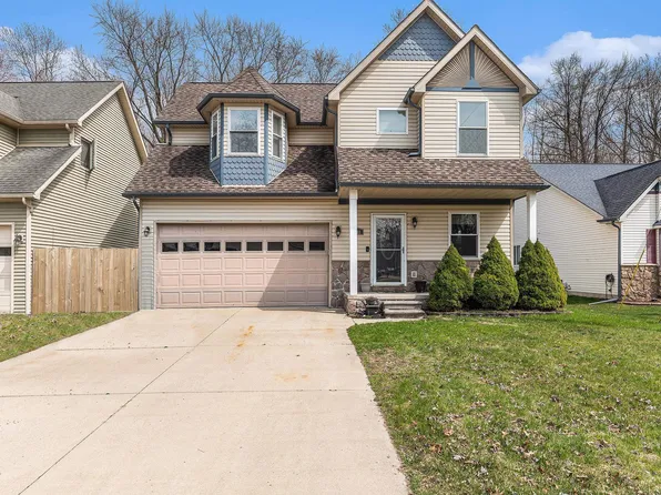 9399 Oakdale St, Clay, MI 48001
