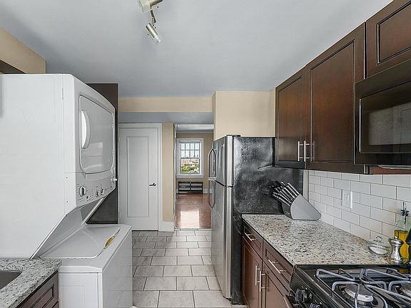 5th image of 4422 McPherson Ave #1206