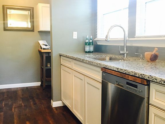 New stainless appliances 