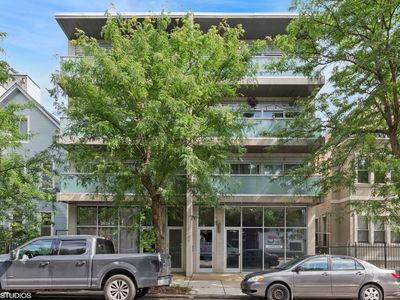 2624 W Armitage Ave #4B, Chicago, IL, 60647