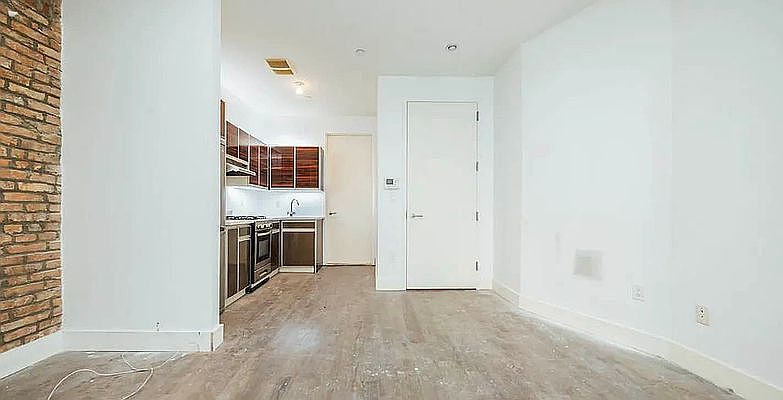 1st image of 1072 Bergen St APT 1D