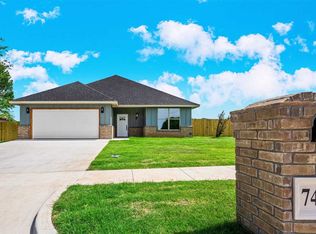 7413 SW 74th Pl, Lawton, OK 73505