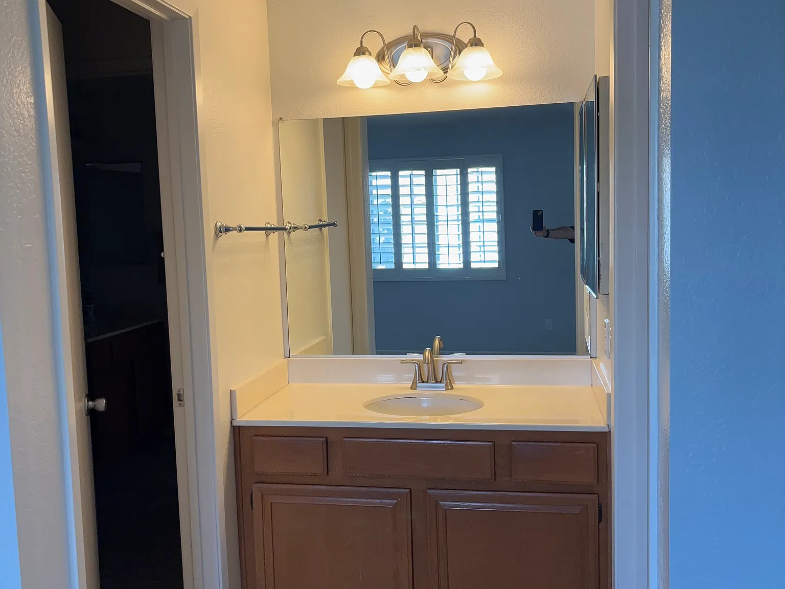 2 bed, 1.5 bath, 846 sqft, $2,600 — Photo 2