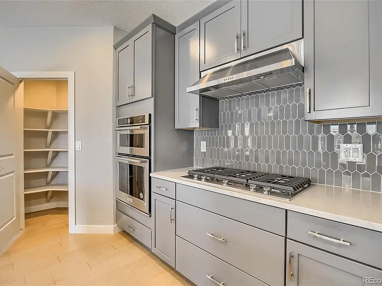 1635 Stable View Dr — Photo 14