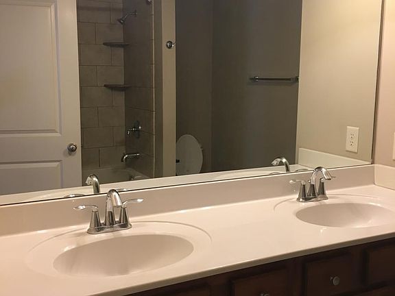 2nd image of 5813 Trestle Way