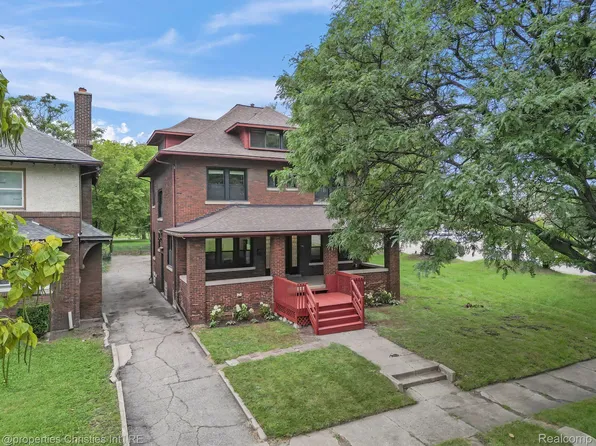 10 Atkinson St, Detroit, MI 48202