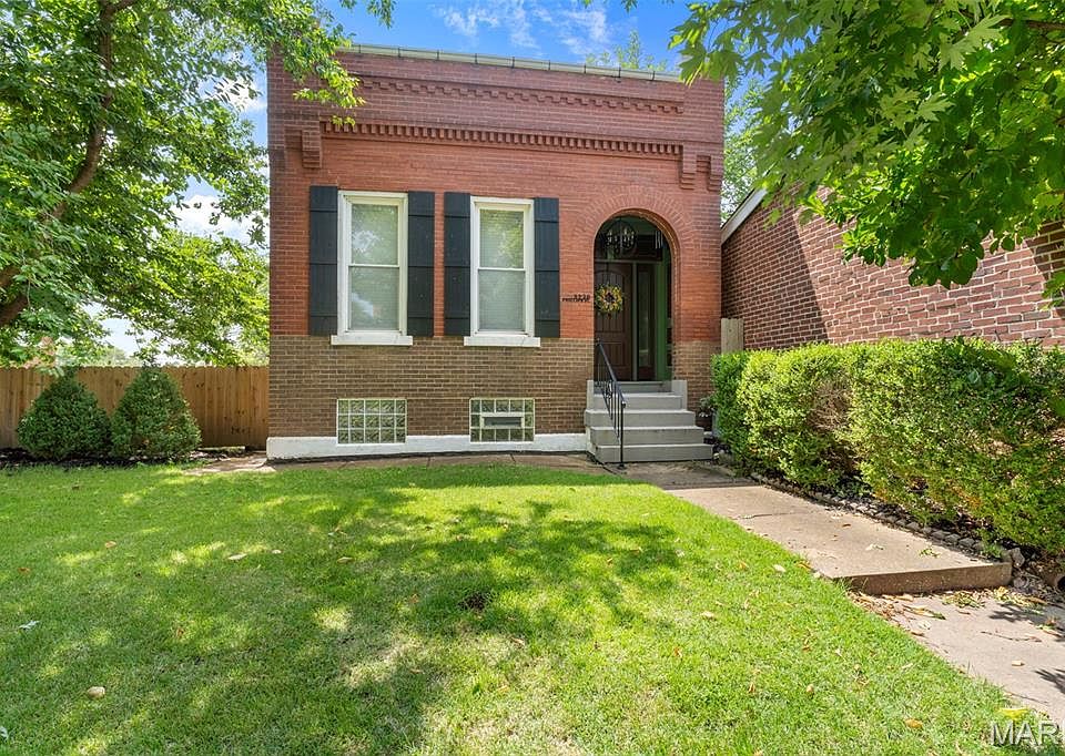 1st image of 3728 Phillips Pl
