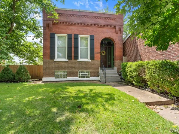 3728 Phillips Pl, Saint Louis, MO 63116