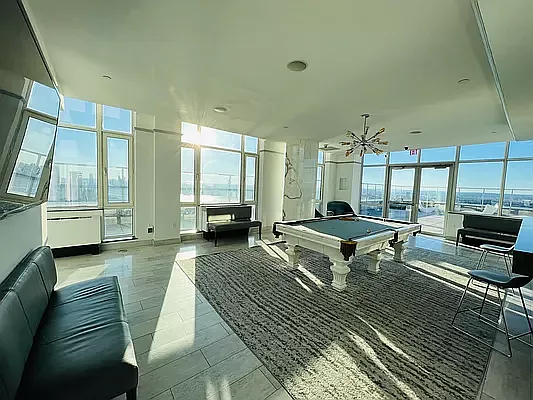 Rented by Living Quest Real Estate Inc. | media 22