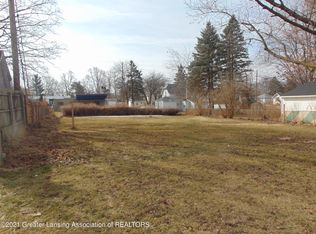 215 Cherry St, Webberville, MI 48892