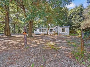 5127 Lake End Dr, Milton, FL 32583