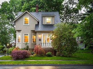 30 Jasper St, Saugus, MA 01906