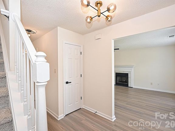 5th image of 11118 Gold Pan Rd