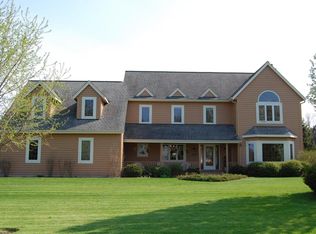 18325 Patti Ln, Brookfield, WI 53045