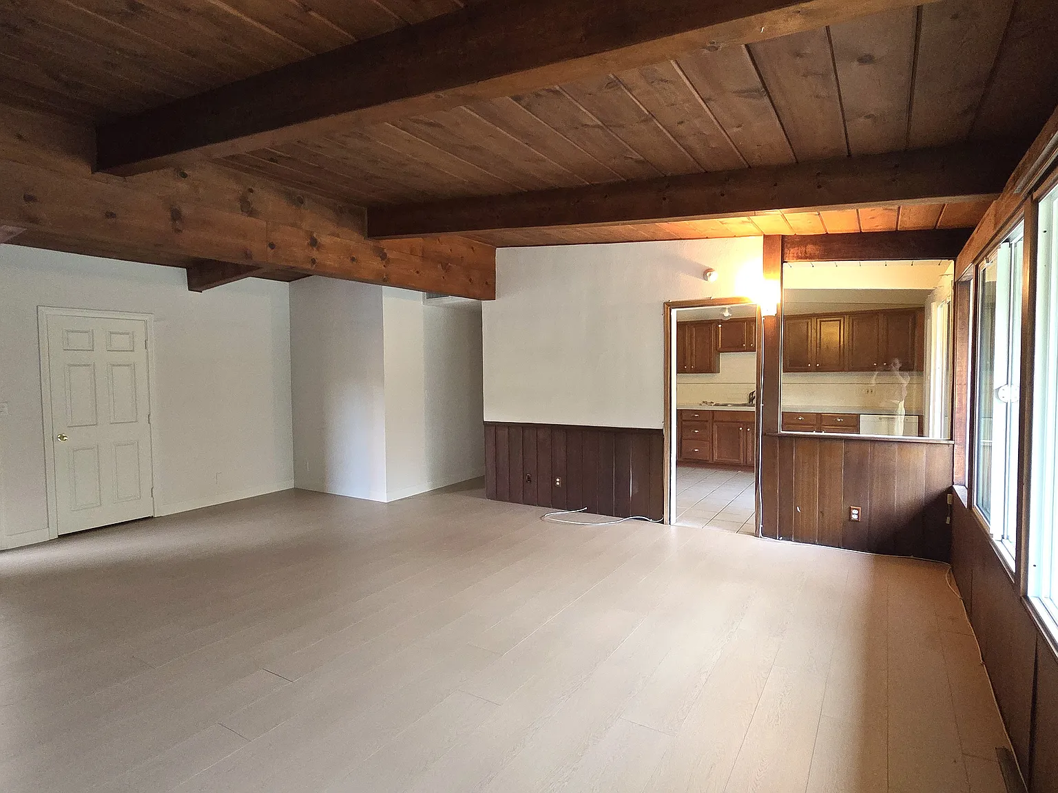 3 bed, 1442 sqft, $4,500 — Photo 4