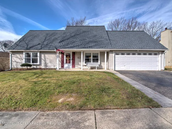 22 Timberline Drive, Howell, NJ 07731