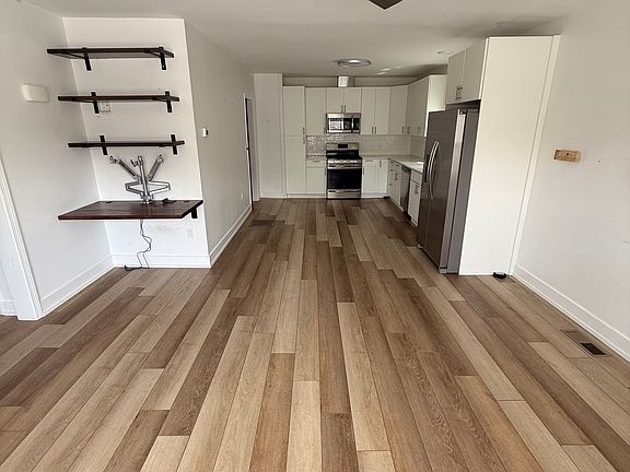 2nd image of 223 County St #1R