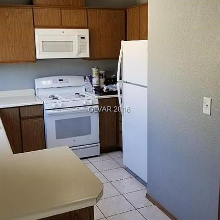 2nd image of 561 Kristin Ln